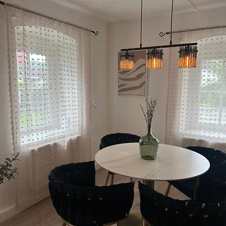 Farawayhomes #1 Daire